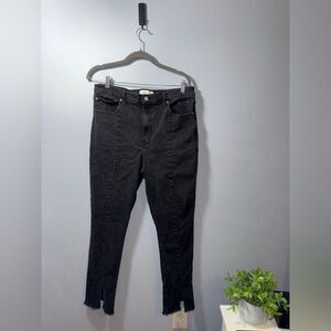 Abercrombie & Fitch Women’s Black The Skinny high Rise front seam split hem jean